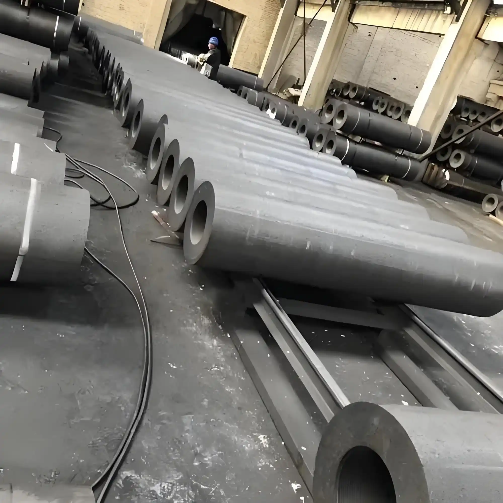 High Power Carbon Graphite Electrode Low Resistivity for Arc Furnace and EAF Applications