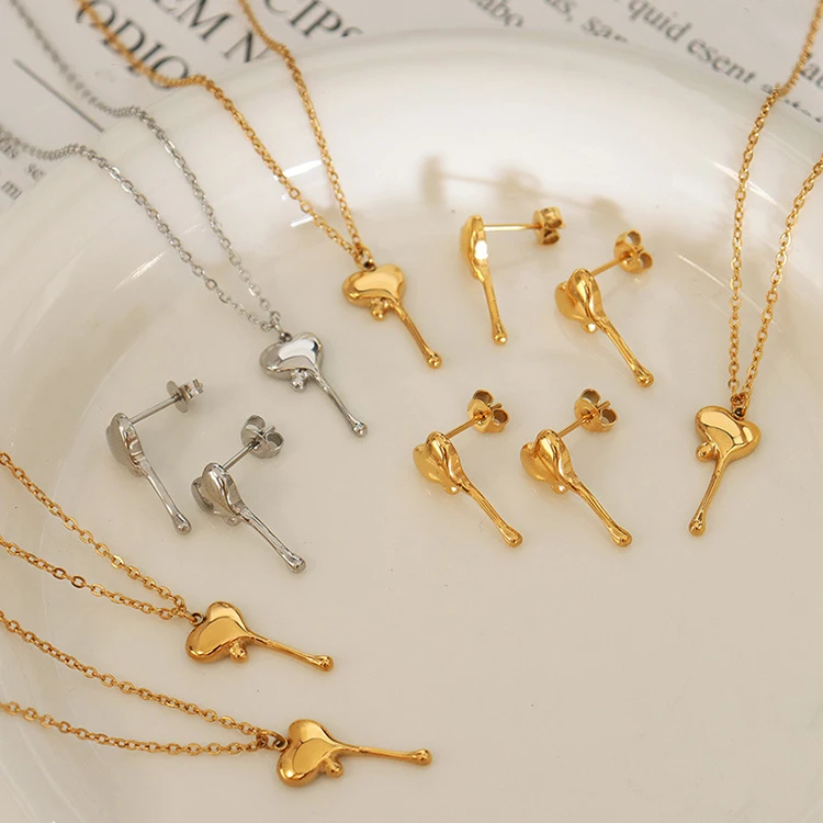Stainless Steel Irregular Love Heart Necklace Set 18K Gold Plated Waterdrop Key Necklaces Women French Cute Minimalist Jewelry