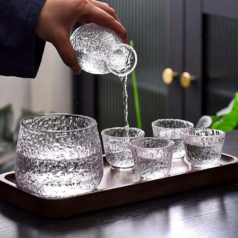 ZENS Sake Set Glasses 6.7 Ounce Sake Carafe Bottle with holder and 4 Saki Cup Set for Warmer or Cold Japanese Wine Warmer Sets