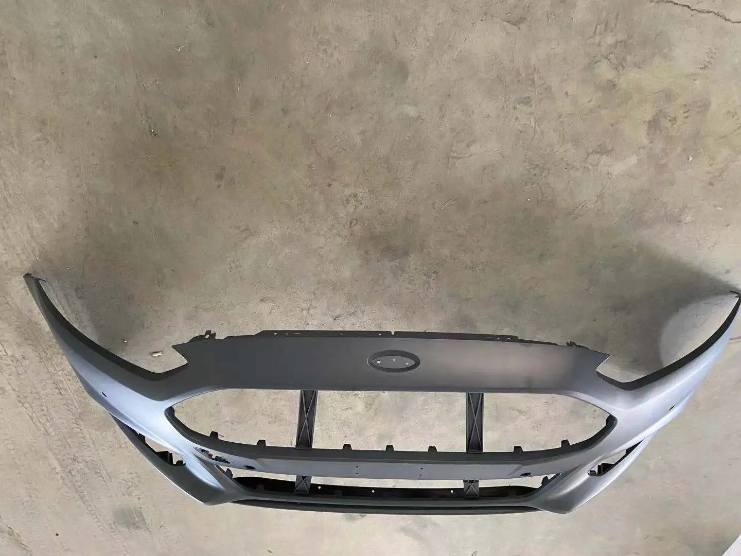 CAR BODY KIT /AUTO PARTS FRONT BUMPER   FOR FORD FUSION  2017 2018  DS73-17757-TAW