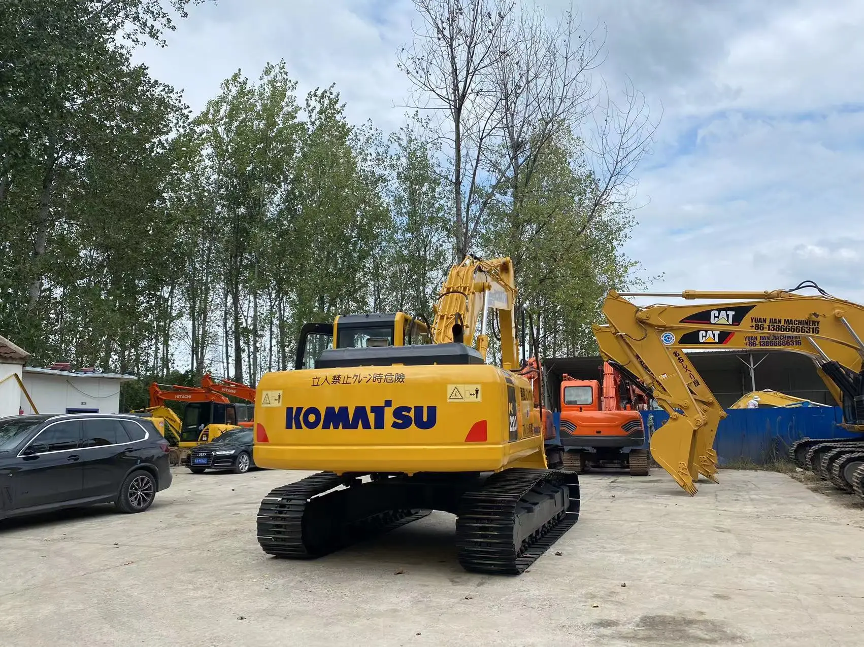 Вторая рука komatsu pc220-8 горячая Распродажа 22-тонный японский экскаватор pc220 pc220-8n1 pc220-7 pc220-6 оригинальная копальная машина