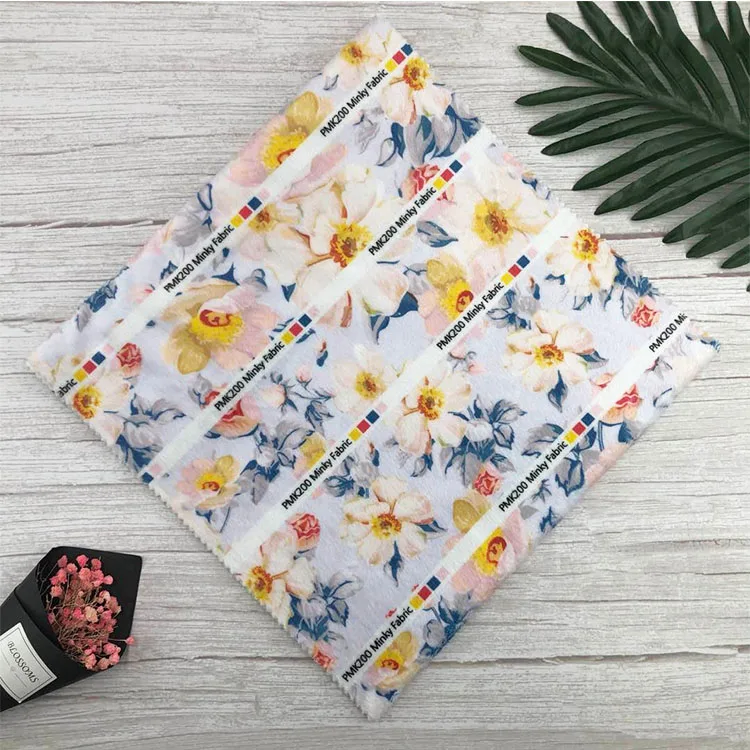 Hot Sell Custom Digital Printing On 100% Polyester Minky Fabric for Baby Blanket Fabric