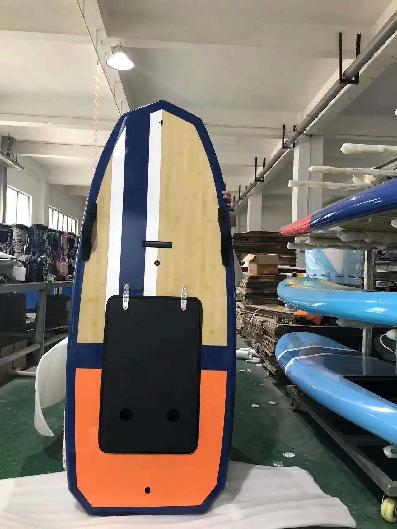 TAME BILLOW 168cm/210cm Wholesale Custom Efoil Surfing 3kw/8kw Hydrofoil E-foil Electric Surfboard with Hydrofoil kit