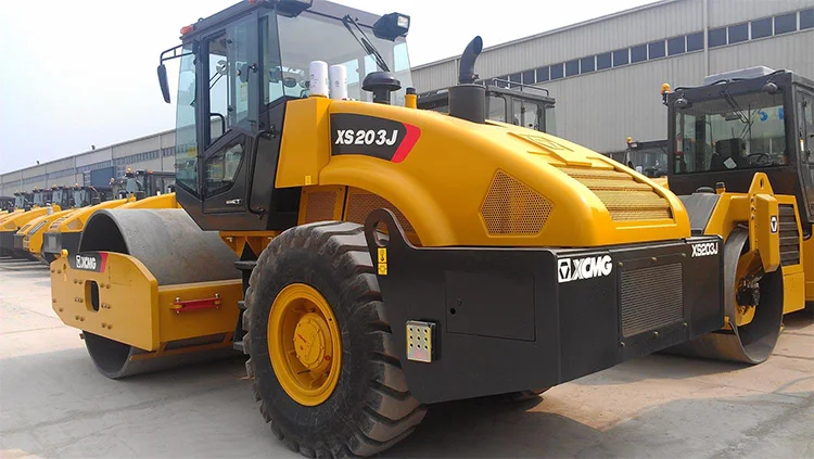 XCMG Official XS203J Heavy Duty 20 Ton Used Vibratory Road Roller for Sale