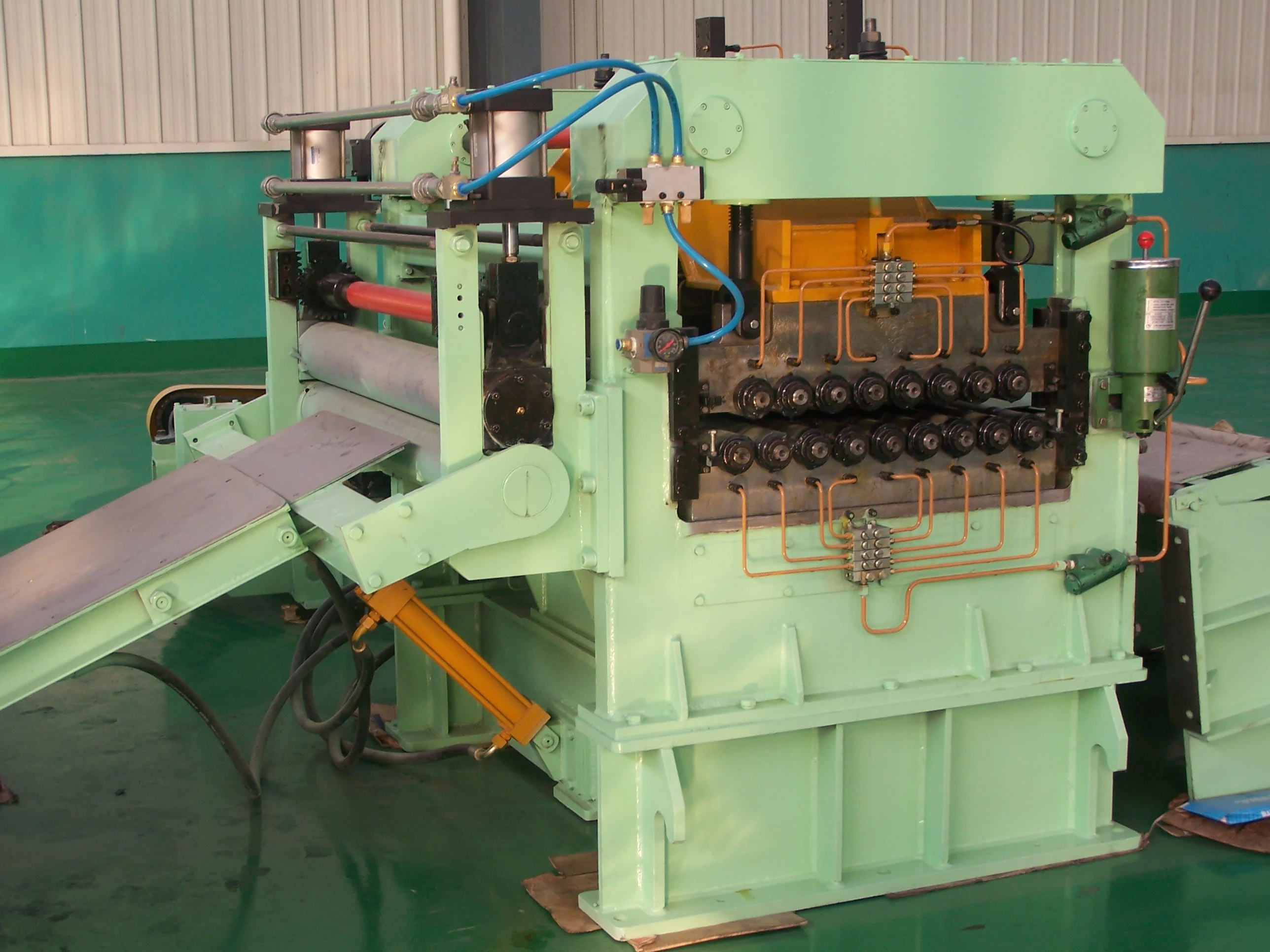 Steel coil flattening leveling rewind coil machine/metal sheet or steel coils leveler,levelling machine