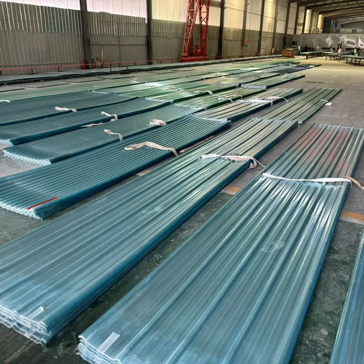 1.2mm FRP Light Board Roof Transparent Lighting Tile Glass Fiber Resin Waterproof and Moisture-proof Manufacturers
