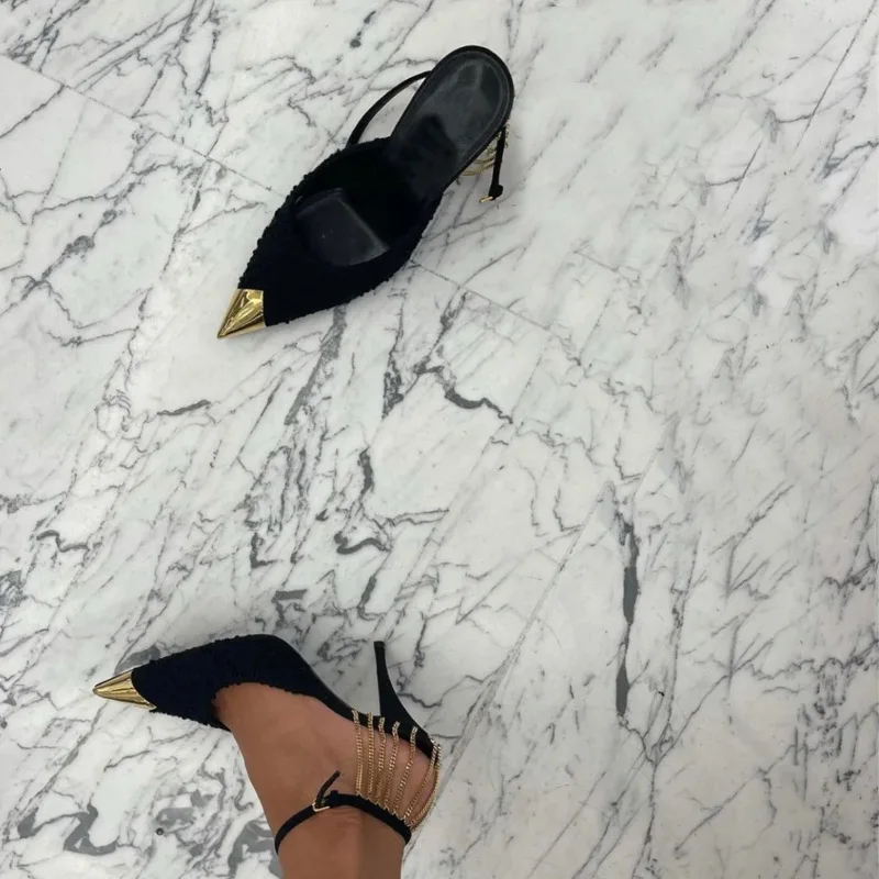 rose Park Chae-young with the same high heels 22 early spring black sexy metal pointed thin heel shoes hollow sandals female