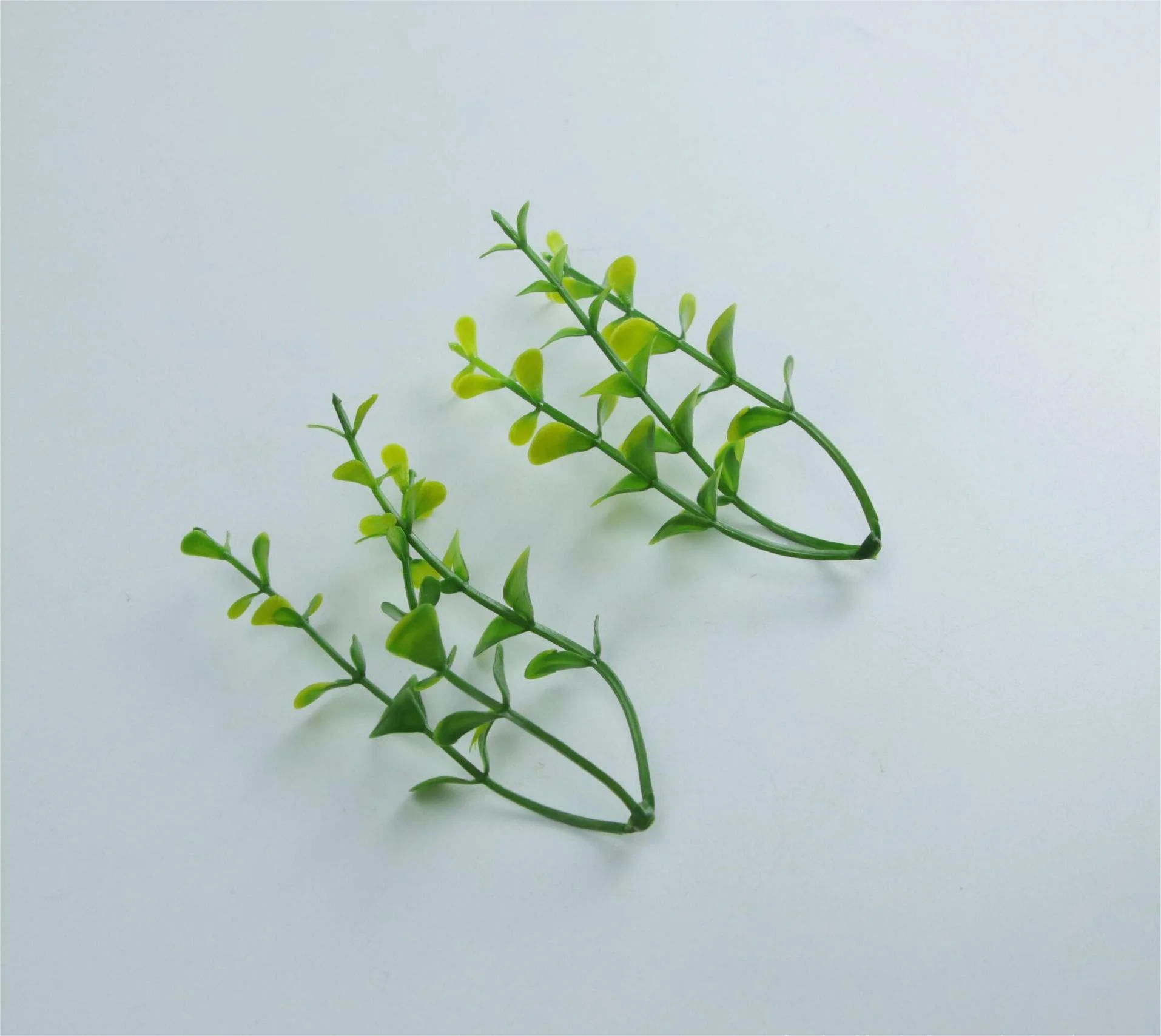 Artificial Grass Four Small Flowers Full of Ftars Arhat Grass Plastic Water Grass Green Decoration Wedding Bundle Accessories