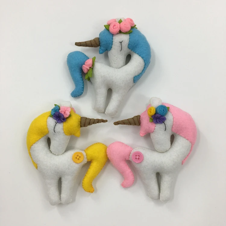 Custom Creative cheap toys New Design Stuffed soft craft felt toys