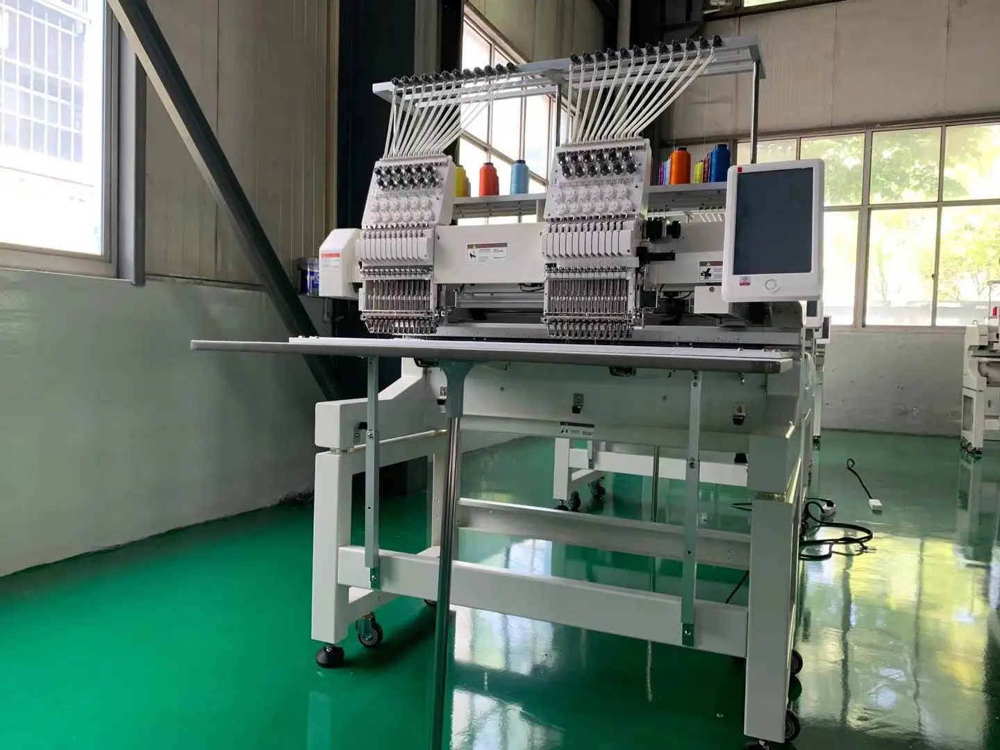 YUNFU industrial embroidery machine 2 head 12 15 needles big frame size embroidery machine price computerized