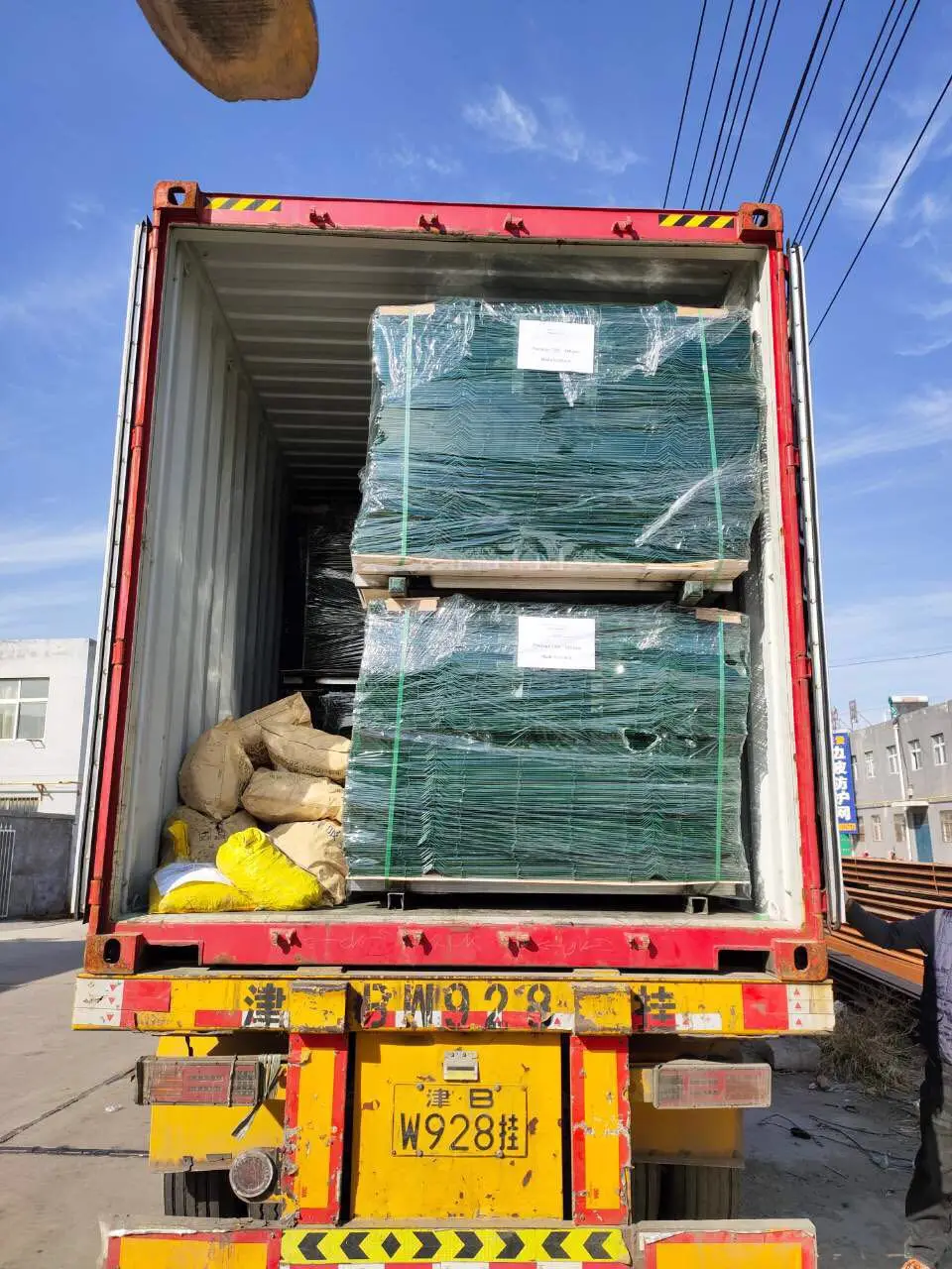 Yard Link 3D curved Fence Pvc Coated Wire Fence Steel Panel Welded Wire Mesh Panel