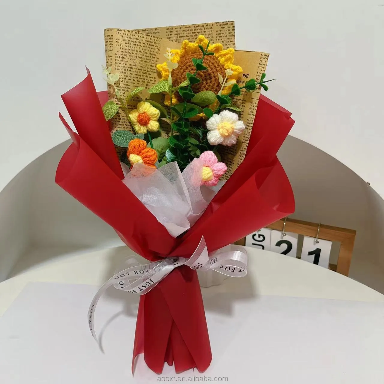 Home Desktop Decor Christmas Gift Artificial Hand Woven Knitted Flowers Mini Sunflower Crochet Bouquet