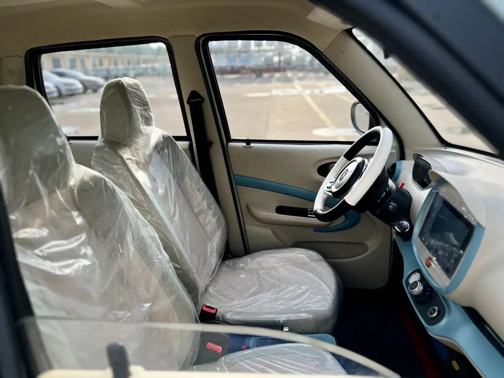 Колеса Электрический мини-автомобиль дешевый автомобиль популярный завод поставщик мини-эв китайские электрические 4-колесные автомобили