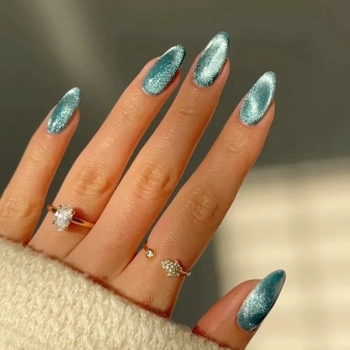 Wholesale Glitter 30Pcs FakeNails Extension Cat Eye Magnet Nail Arts