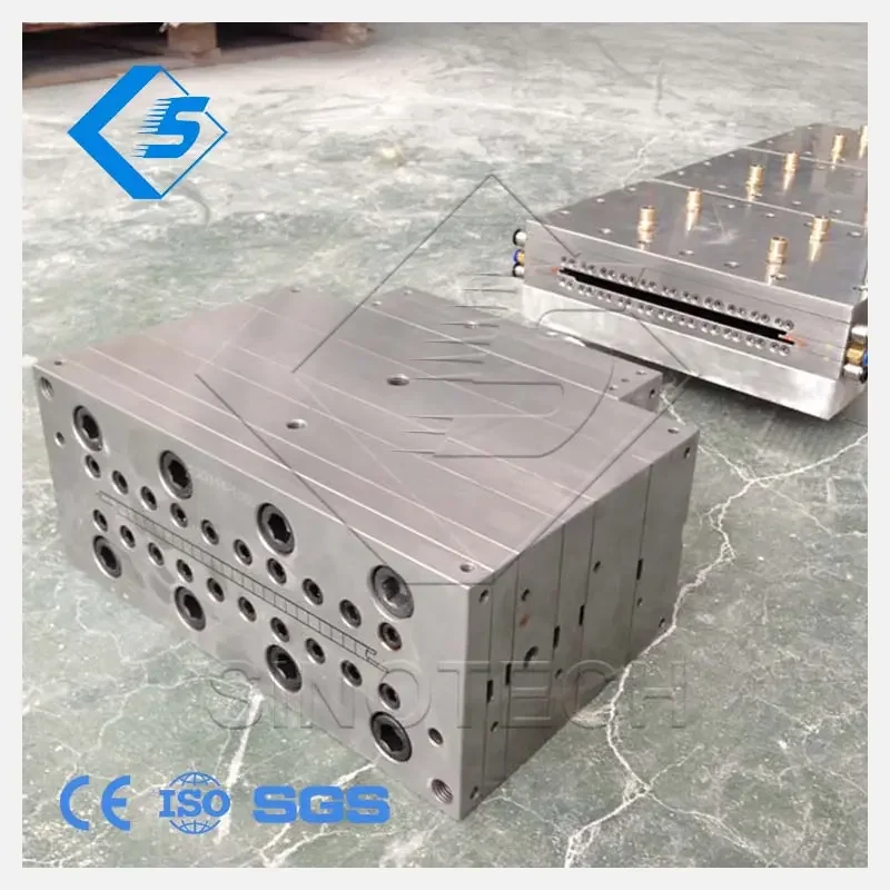 New 2023 Yurefon Wood Plastic Composite WPC Fluted Wall Panel Making Machine wpc door panel profile Board Maker production line