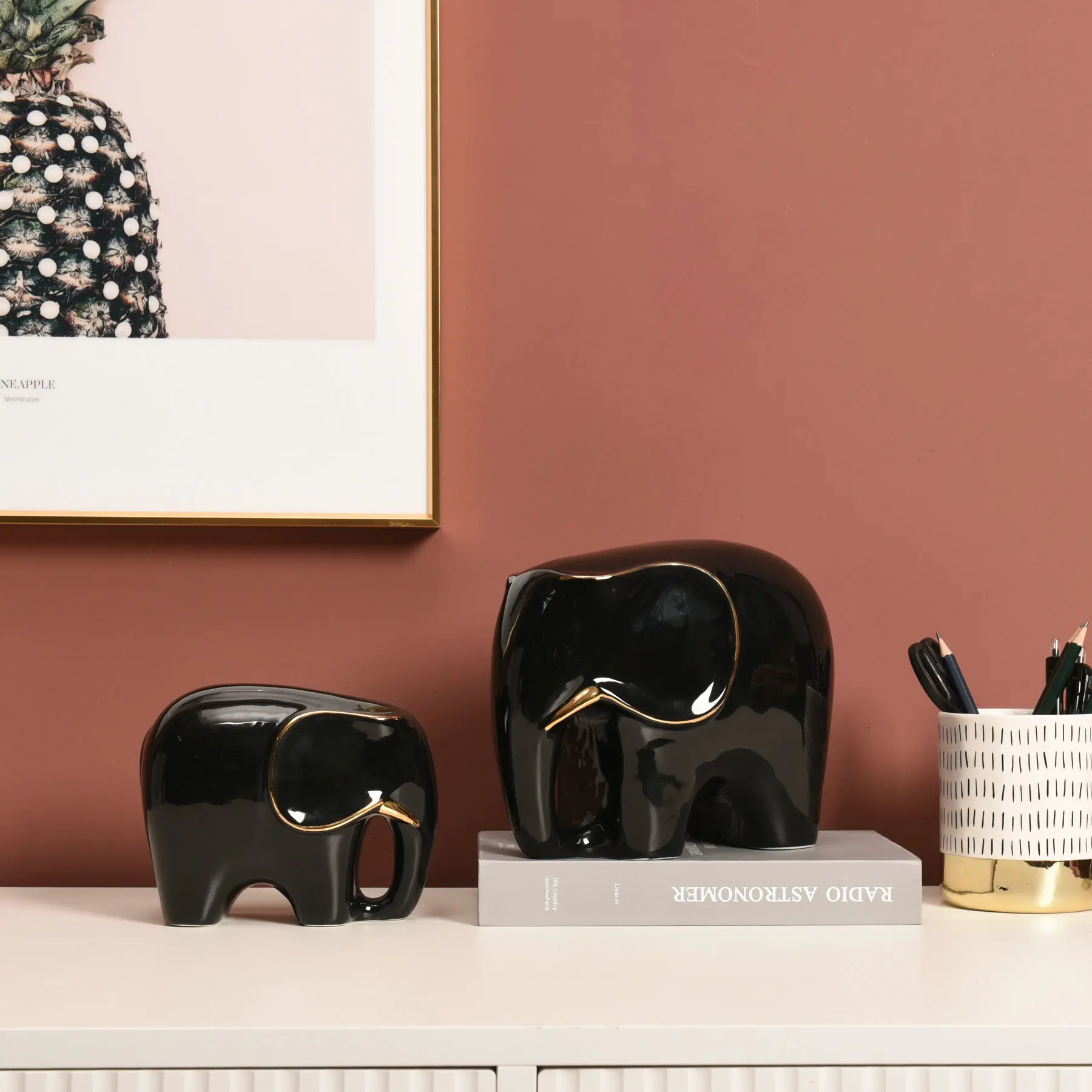 Wholesale Handmade Porcelain Crafts Animal Art Elephant Figurine Decoration Ceramic Home Ornament