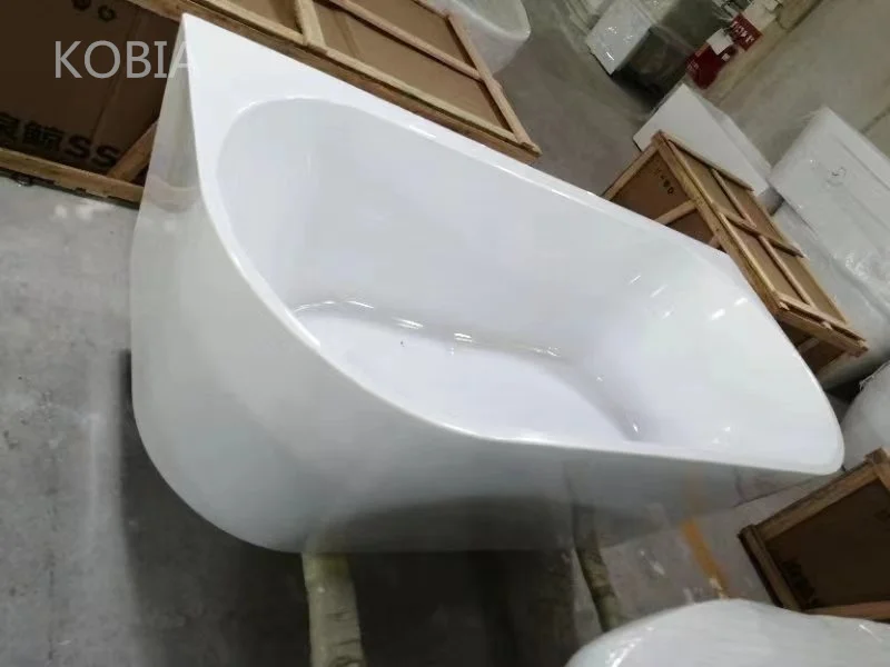 Acrylic seamless Free-Standing Bathtub for Back-to-Wall Installation