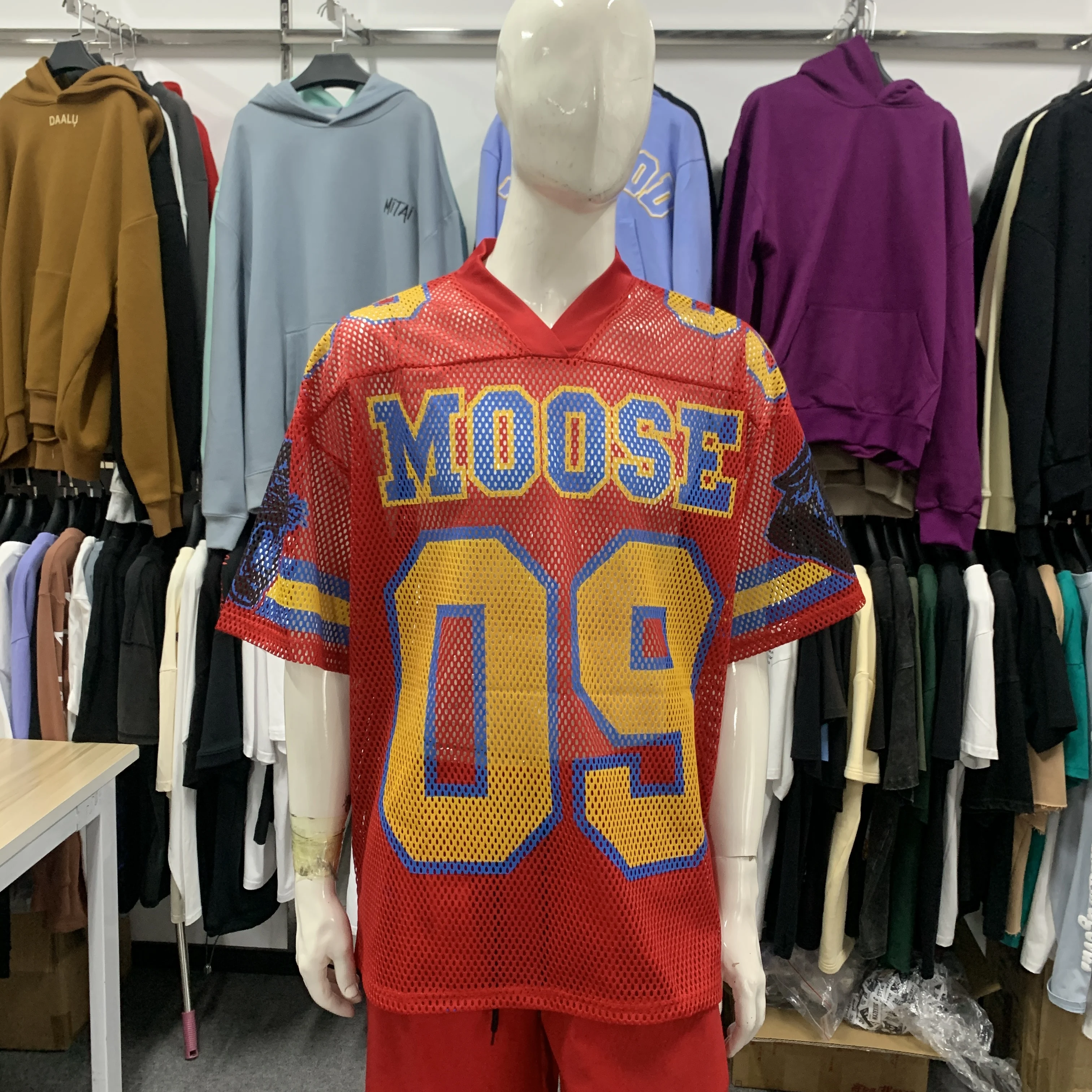 Hot sell Sunton new design mesh fabric jersey shirt screen print logo sports wear jersey big hole fabric breathable