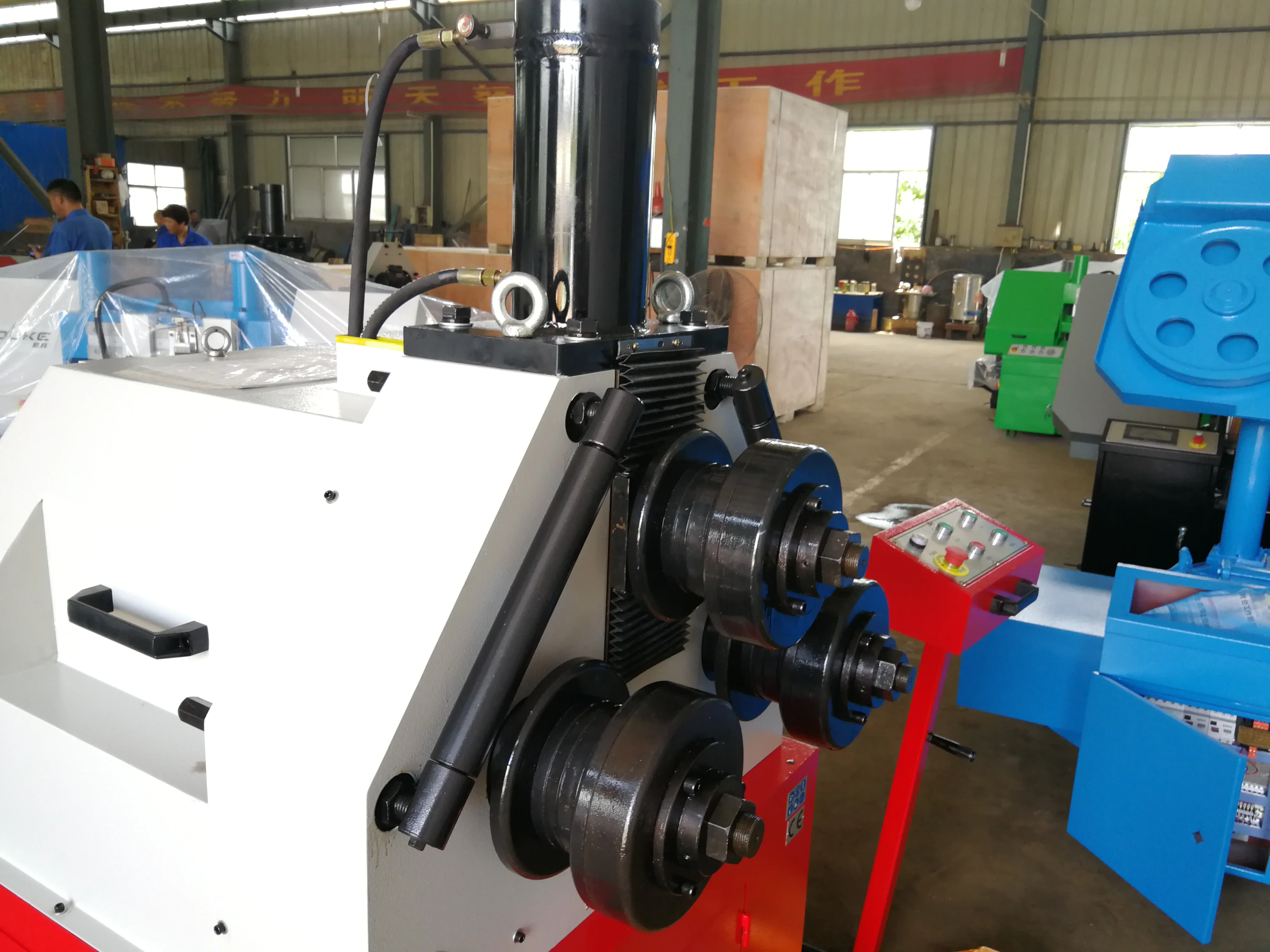 Vertical and Horizontal Hydraulic Profile  round bending machine HRBM65 with Foot Pedal Best Quality and Price