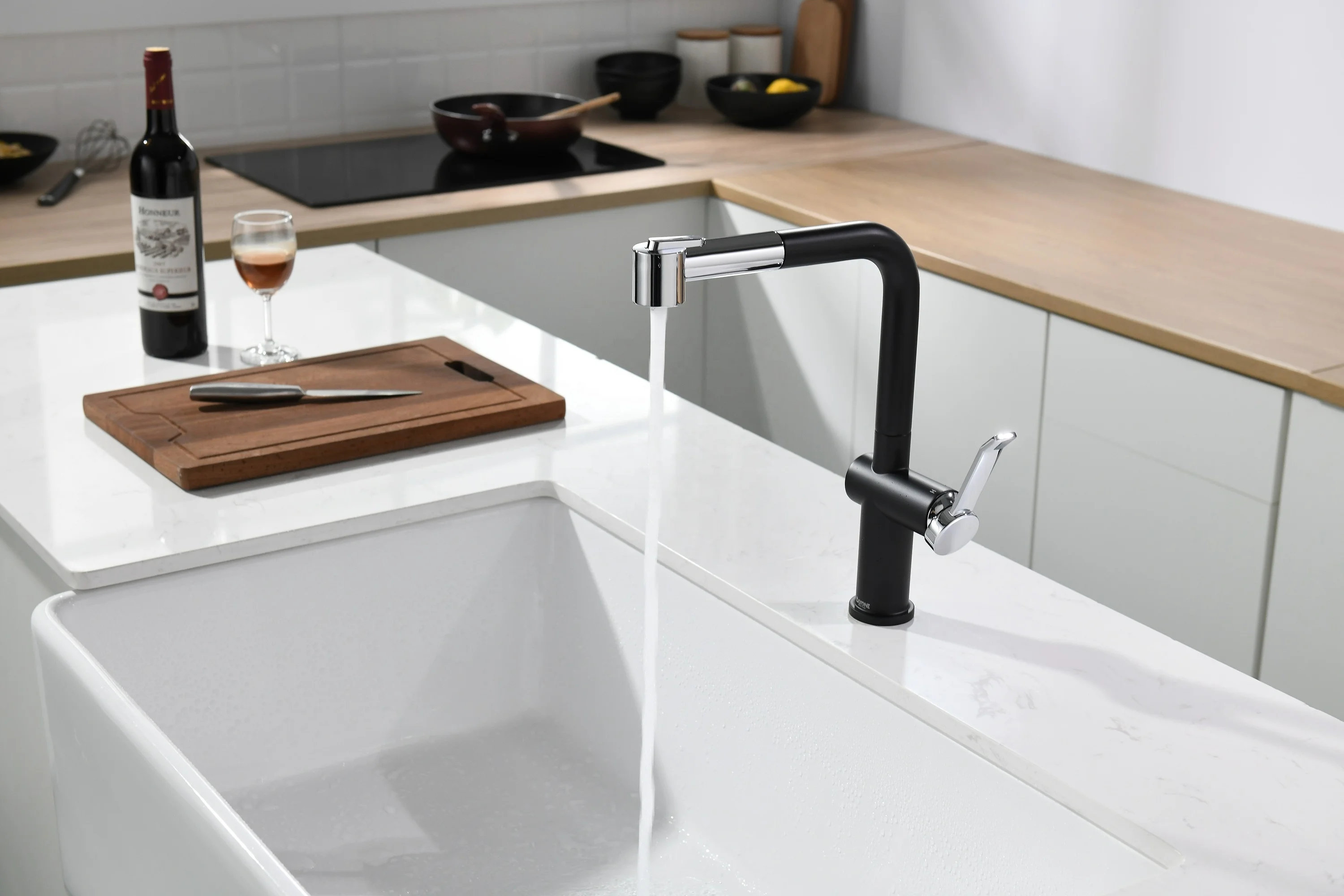 European Style Pull Out Kitchen Touch Faucet Black Kitchen Faucet Chrome Mixer Kitchen Faucet