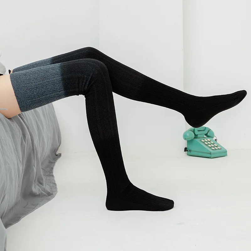 Yingyu Wholesales OEM Winter Knitted Cotton Warm Knee High Women Tie-dye Stockings