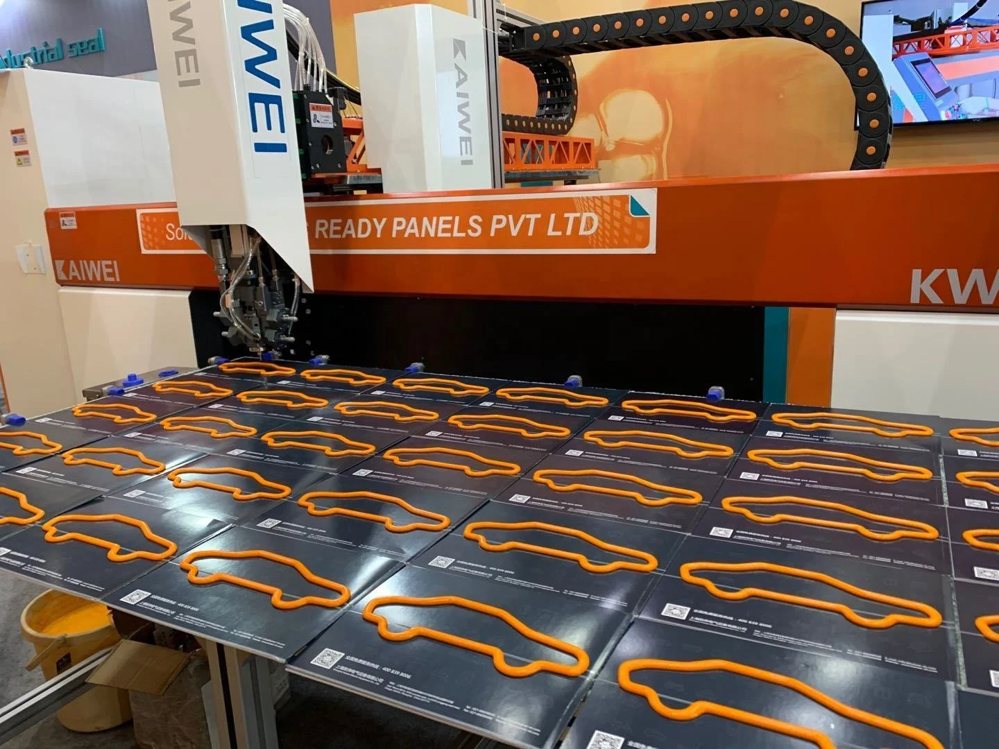 Профессиональный производитель полиуретановых уплотнительных прокладок, машина для впрыска клея