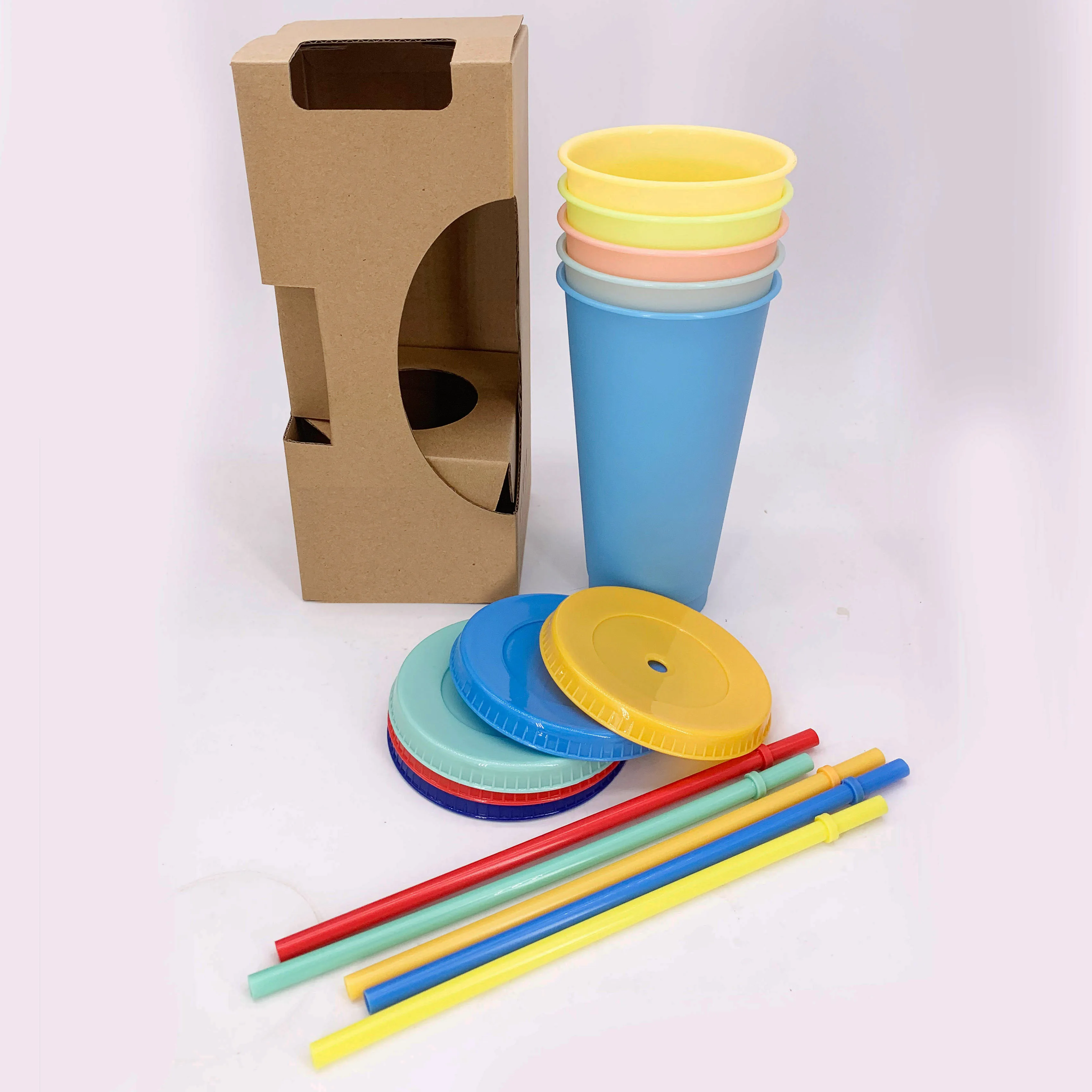 
24OZ 680ml color colour changing reusable cold water coffee cups plastic travel car cups with lids and straws 