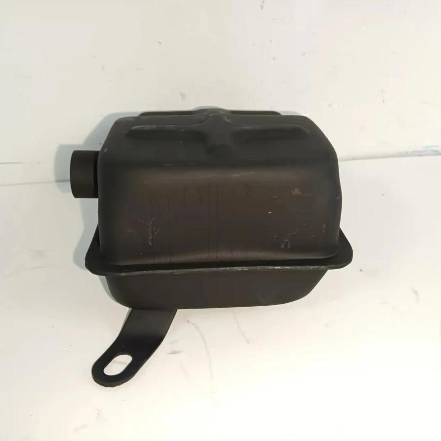 BC430/520 Muffler Assy Gasoline Engine Parts Muffler Brush Cutter Muffler Grass Trimmer Spare Parts