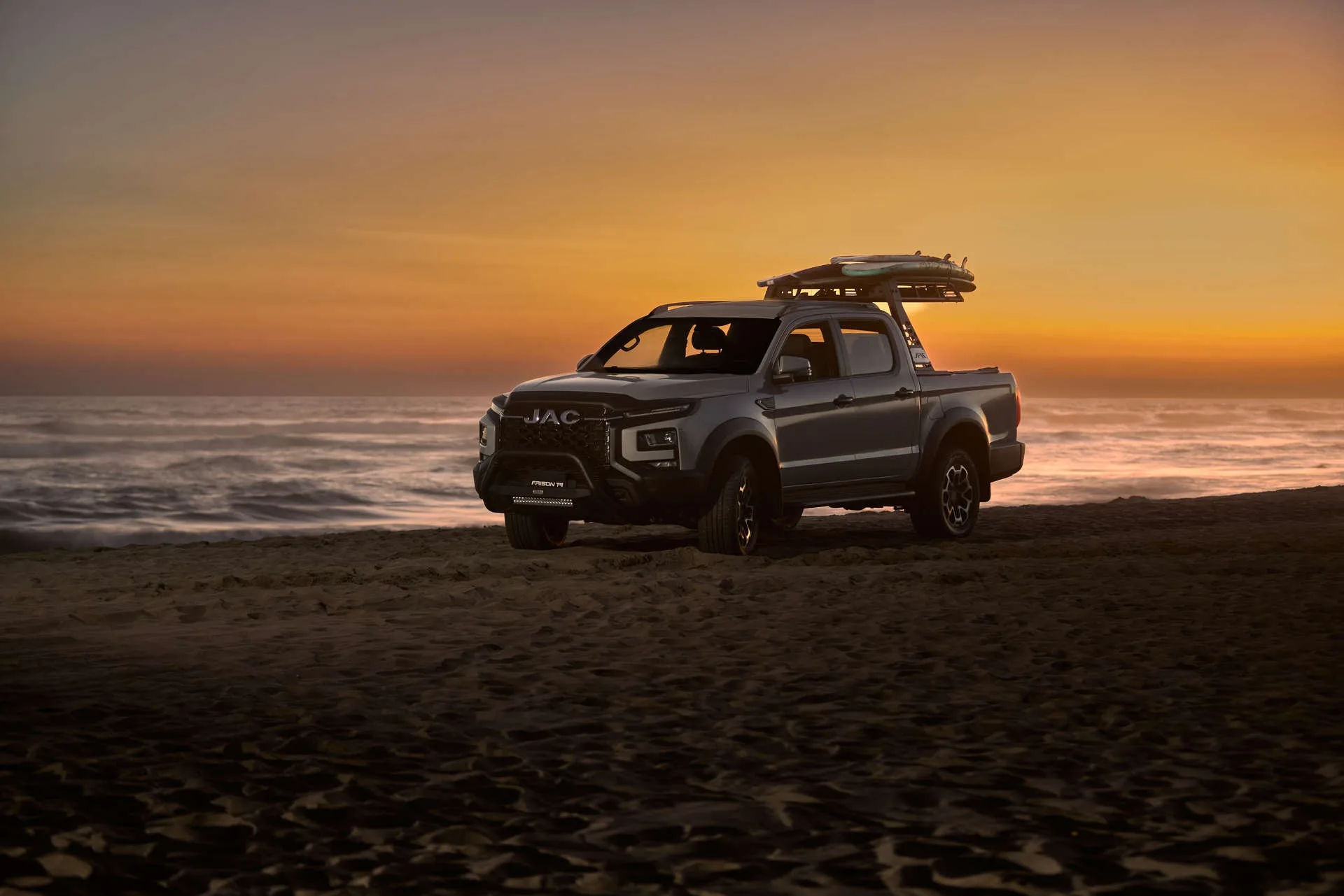 2025 New JAC T9 Diesel 4x4 pick-up 4wd pickup truck Automatic 2024 gasoline Jac t9 pick up Truck for cheap price