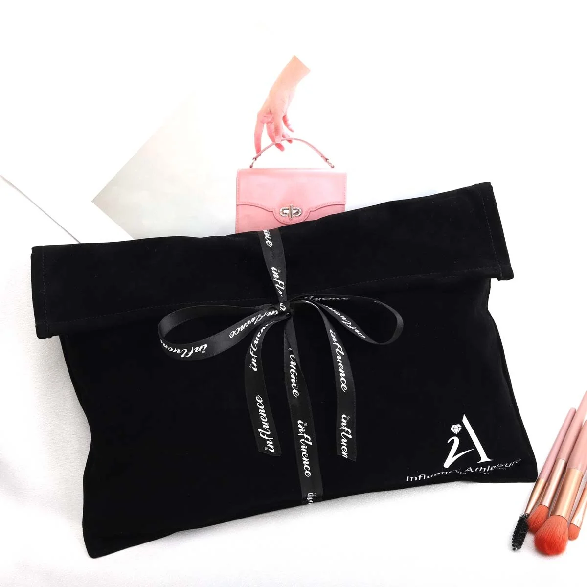 Custom Logo Ribbon Printing Black Velvet Envelope Dust Bag For Wallet Handbag Reusable Gift Jewelry Dust Flap Velvet Pouch