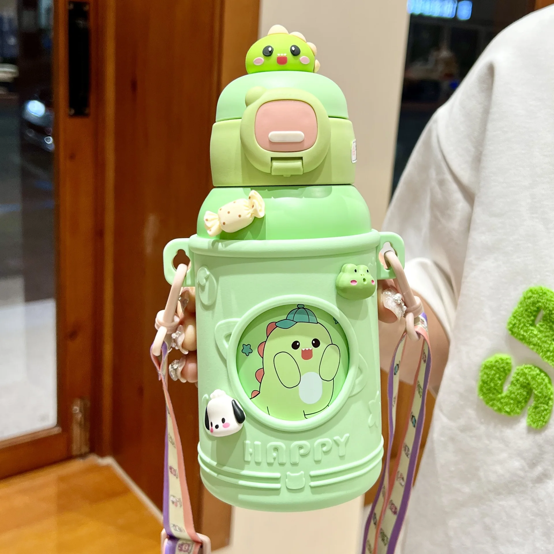 Seaygift kawaii 3D resin stickers children stainless steel water bottle shoulder strap baby girls boys thermos cup with straw