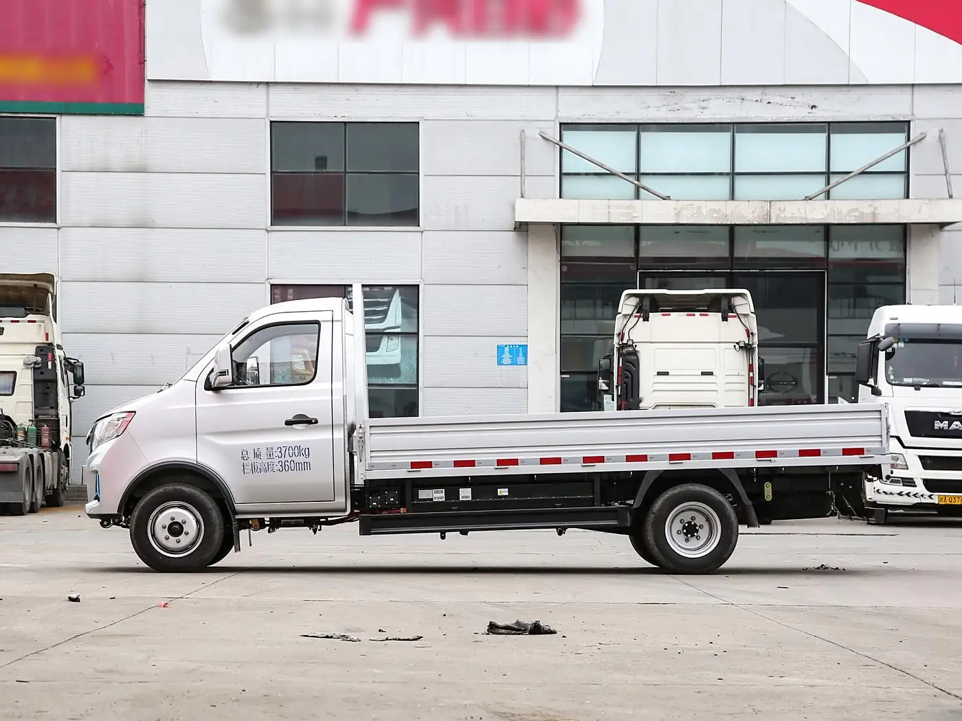 Changan/KYC X3 EV Cargo Vehicle Full Electric Cargo Truck 2 Door 2 Seat Mini Truck CLTC 230km Range Changan KYC Auto for Sale