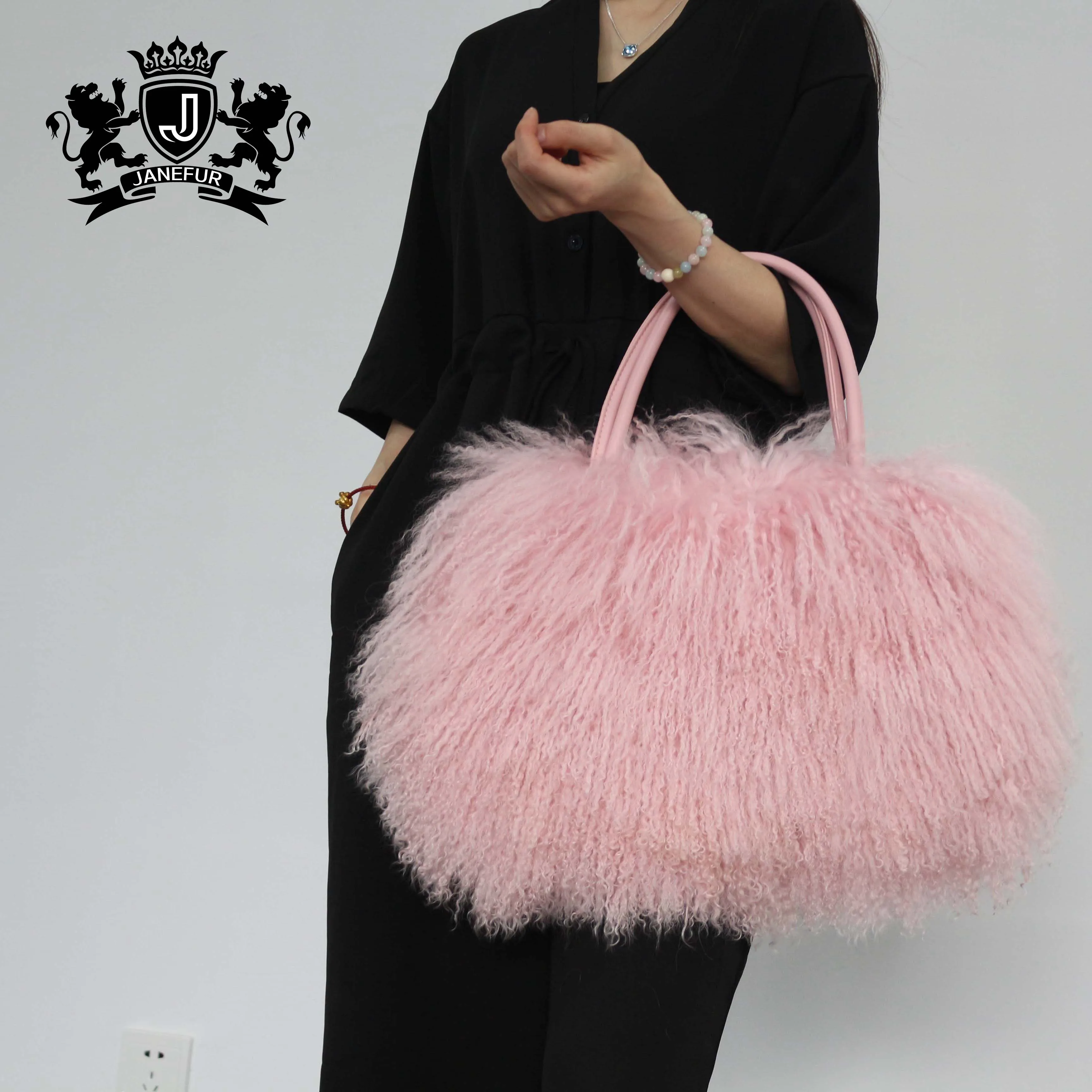 Factory Direct Wholesale Lady Fashion Handbag Black Mongolian Lamb Fur Bag