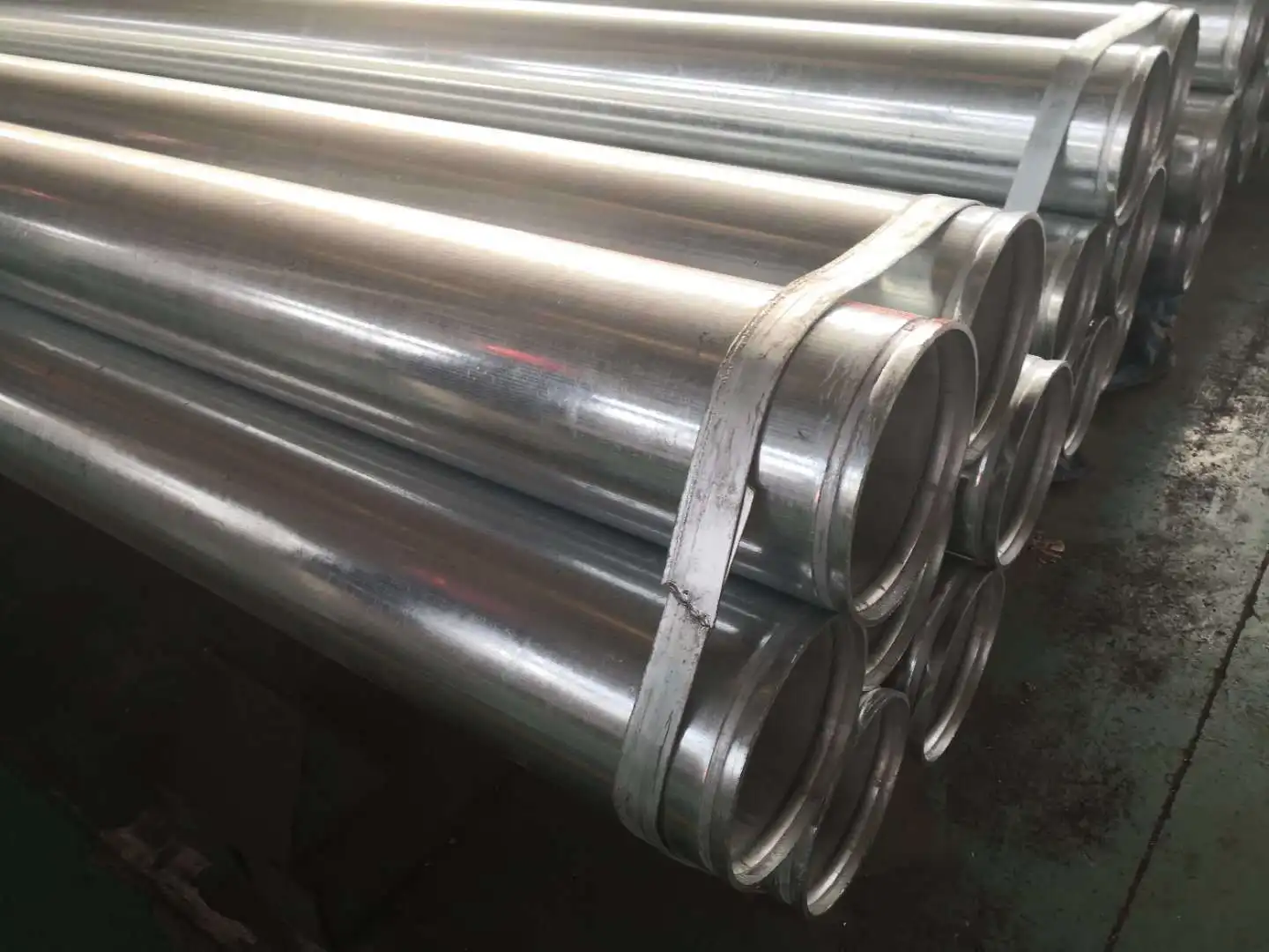 ASTM A795 A53 класс b sch10 sch40 сварная бесшовная оцинкованная Пожарная