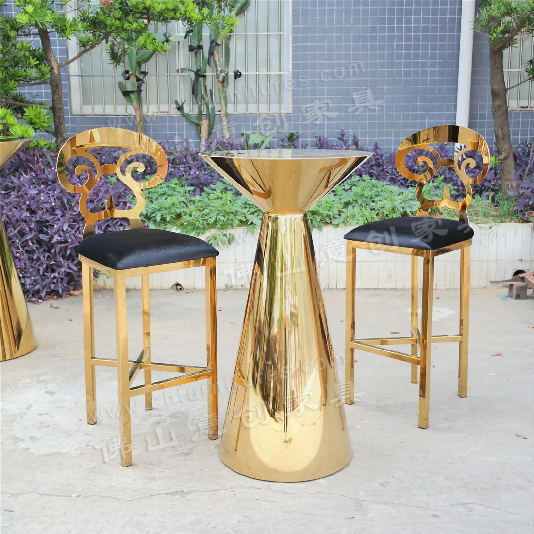 Wholesale gold stainless steel fancy outdoor wedding events restaurant high bar table for stool chair