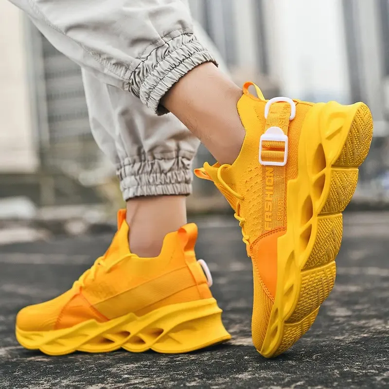 2021 spring and summer new casual shoes student breathable fashion soft soled sneakers