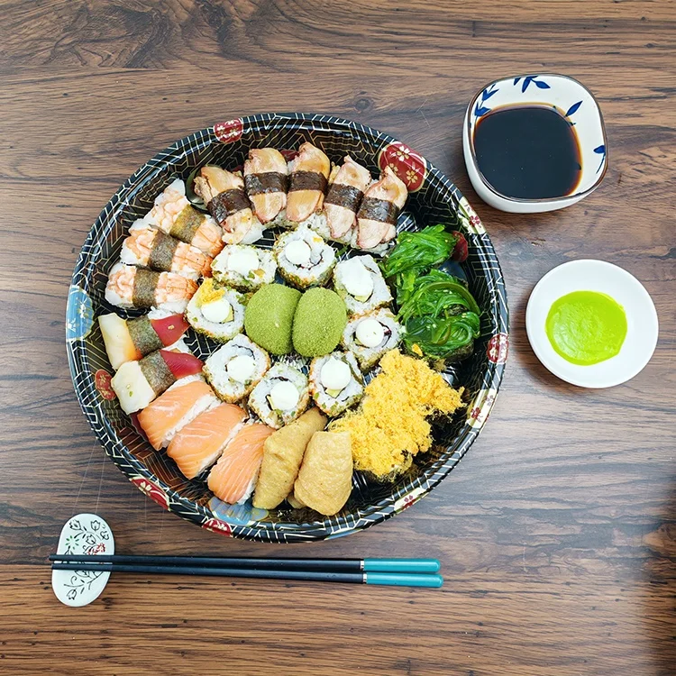 Popular Japanese Design  Disposable Plastic round Set Sushi Plates And Dishes