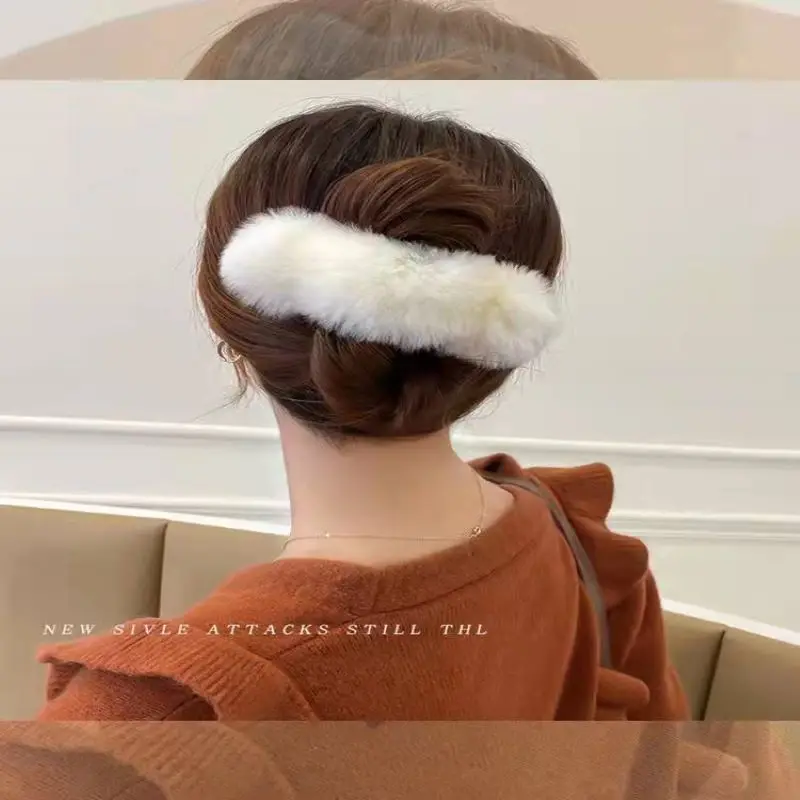 New arrival real fur accessories women and girls pompom ball wholesale rabbit fur pom pom party decoration accessories