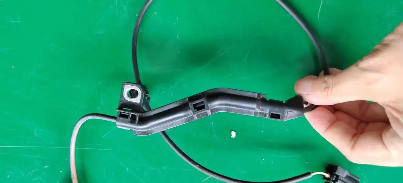 89542-47040 ABS Wheel Speed Sensor Front Right for Toyota Prius 8954247040