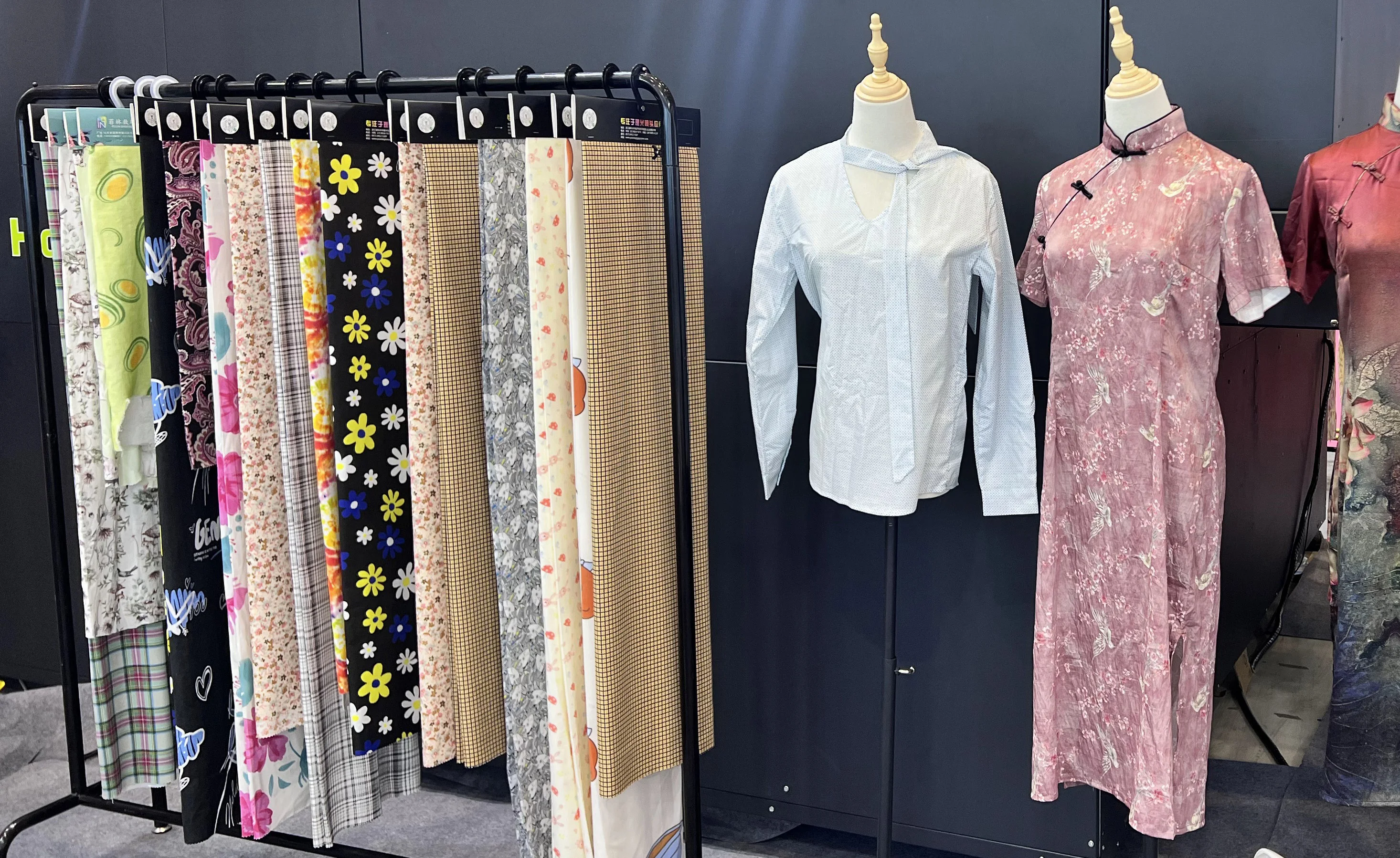 Tongda TD1808 Automatic Digital Inkjet Printer Textile Fabrics Digital Printing Machine with reactive/disperse/acid/pigment ink