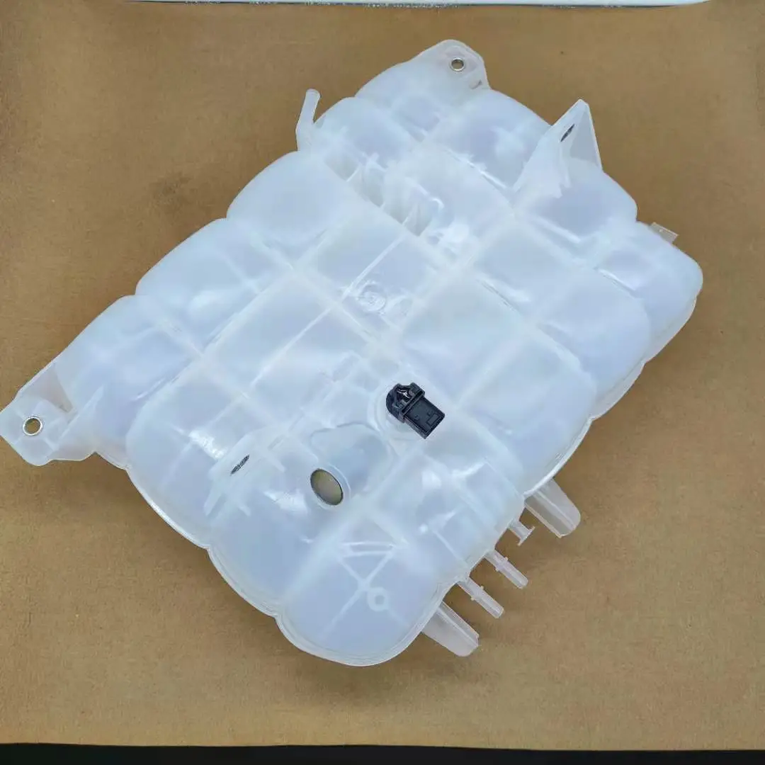 High quality expansion tank for  volvo EC750 EC950  A35G  A40G  VOE22821822