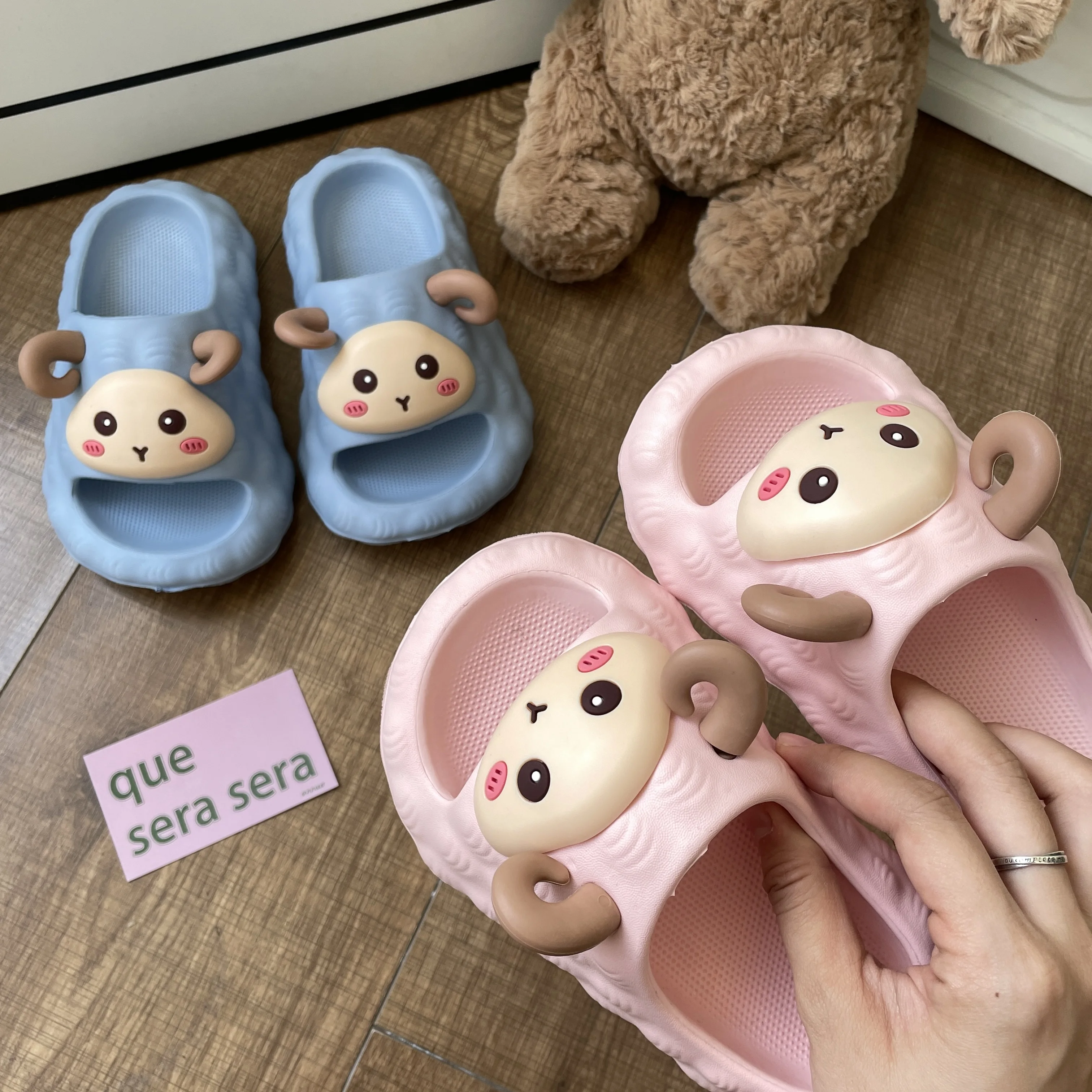 Cheap Outdoor Casual Cartoon Sheep EVA Thick Soled Children Slippers Kids Shoes eva Slippers For Children Flats