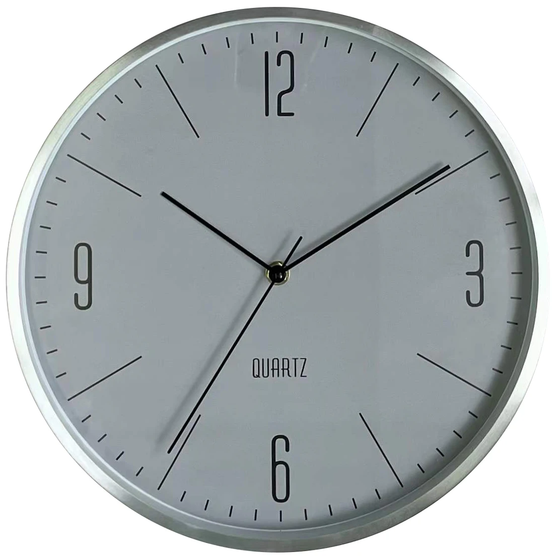 Wholesale Modern Decorative Round Shape Living Room Silent Quartz Analog 12 inch Metal Wall Clock