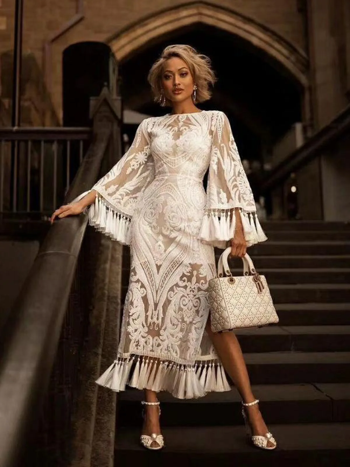 
2 Piece Set White Maxi Long Sleeve Embroidery Dress See Through Tassel Midi Dress Women Lace Prom Dresses 