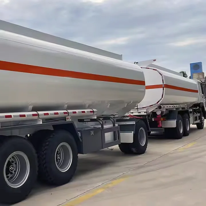 In Stock Supply 5000 Liters Fuel Tanker Trucks Howo Tanker Truck 6x4 Sinotruck Used Water Truck Tanker