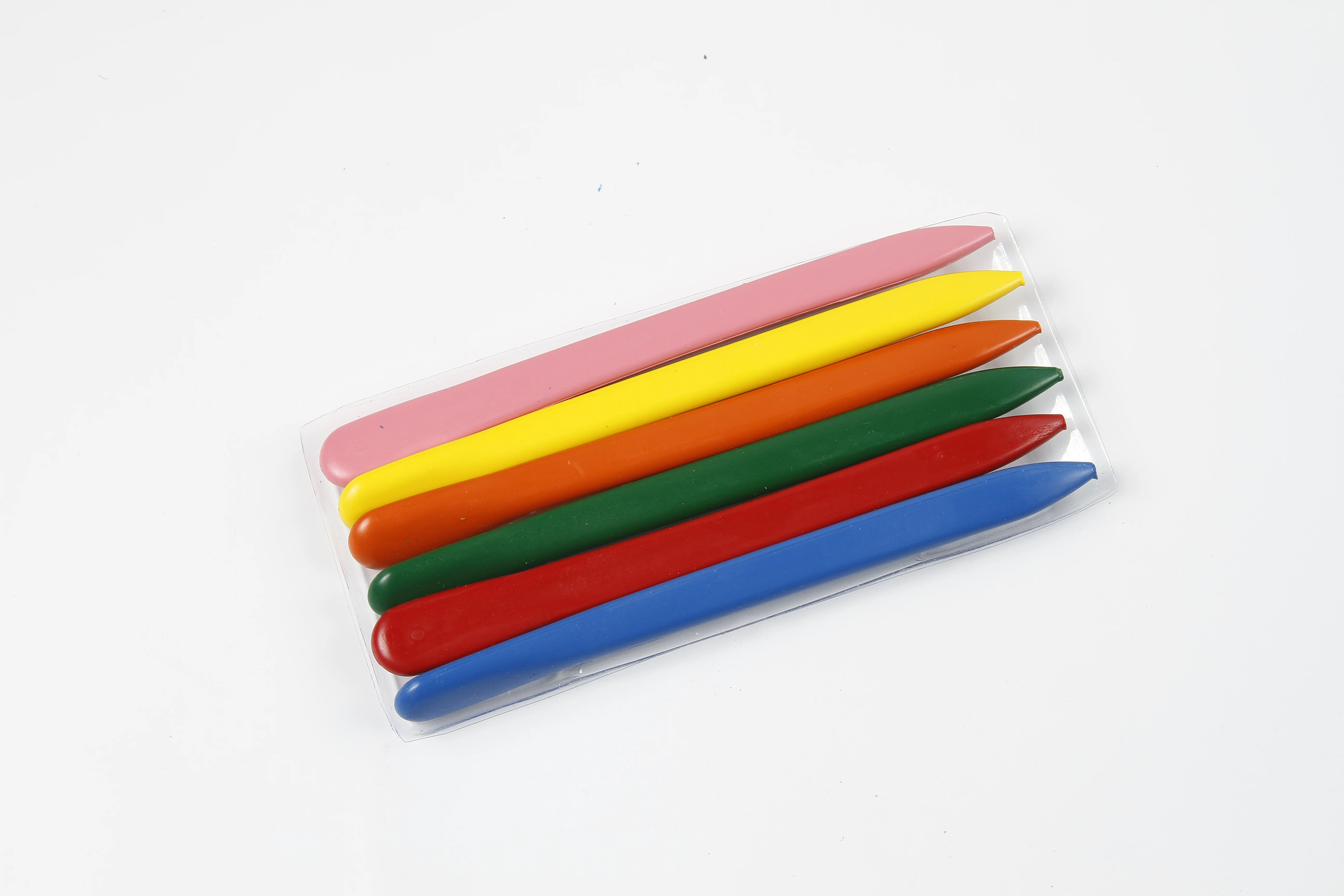2022 new design 24 colors wholesale factory price Plastic Crayons Peanut Crayons Triangular Crayons for kids