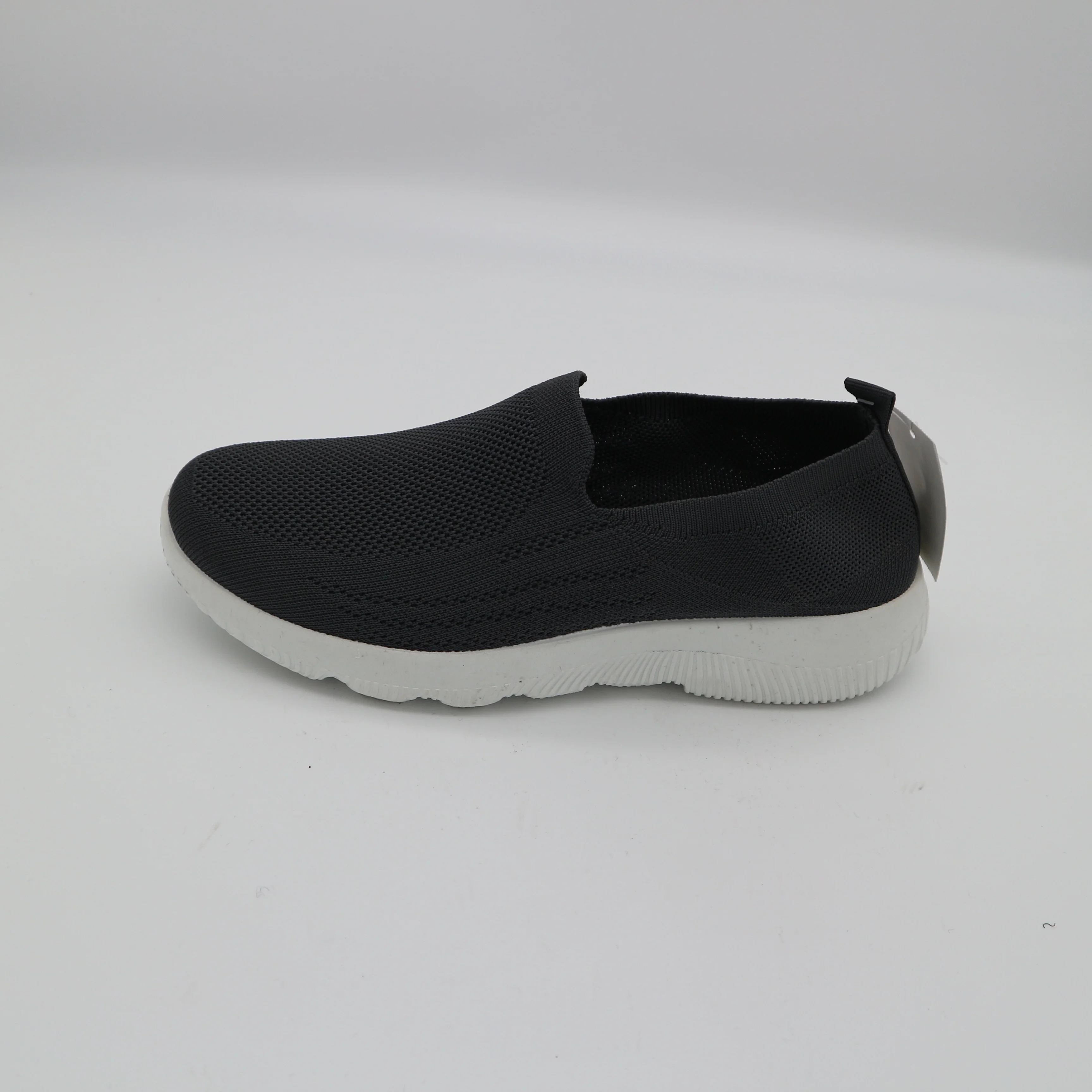 
New Arrival Spring/Autumn Stylish Cheap and good quality Wholesale Soft Bottom Flat mesh upper Slip On Outdoor sneakers for men 