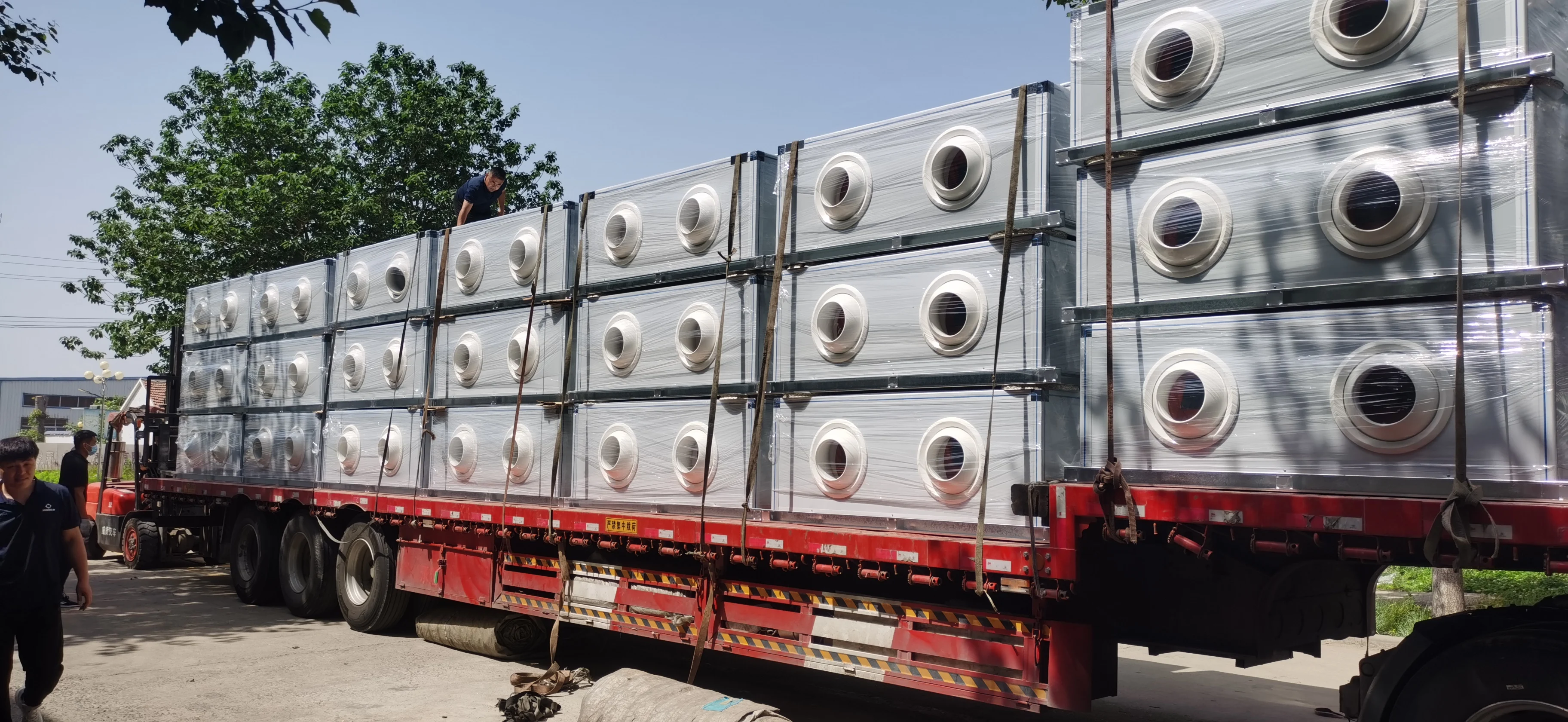 AHU high air flow ceiling-mounted air handling units with emitted air  CE certification