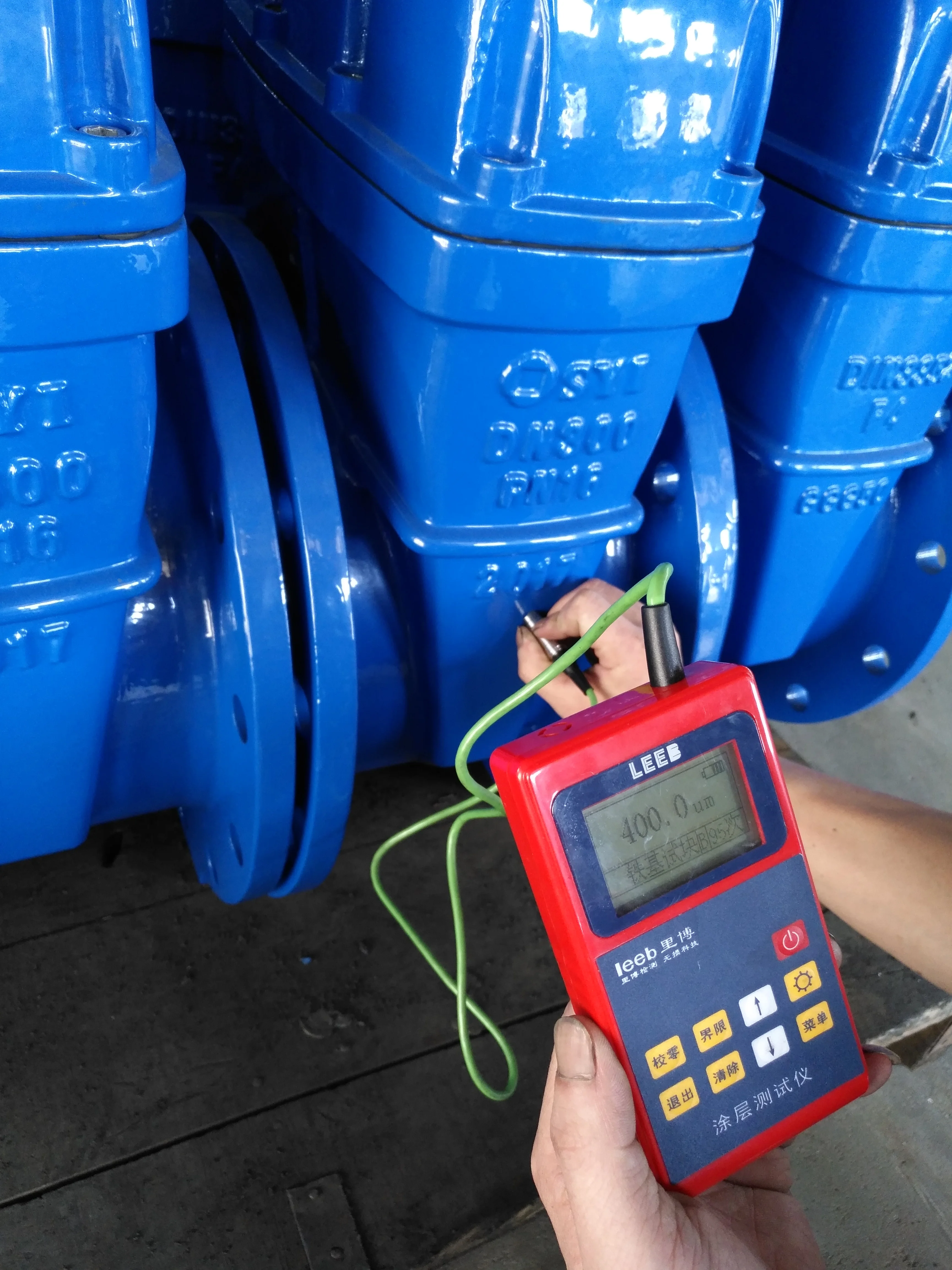 SYI Excellent Corrosion Protection PN10 PN16 DIN 3352 F4 Non-Rising Stem Metal Seated Gate Valve