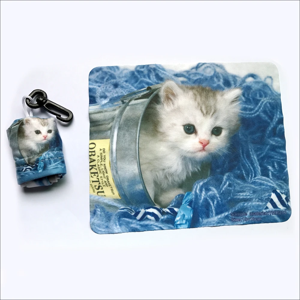 Customized OEM keychain microfiber glass cleaning cloth with pouch